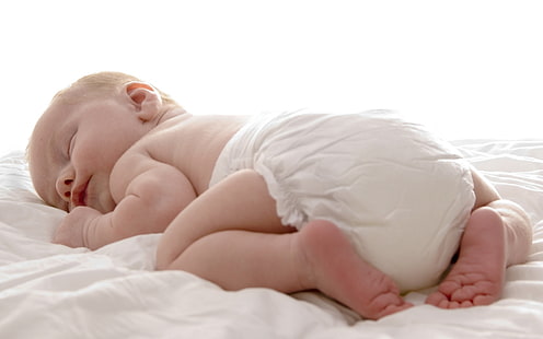 белый подгузник ребенка, ребенок, сон, пеленки, ребенок, HD обои HD wallpaper