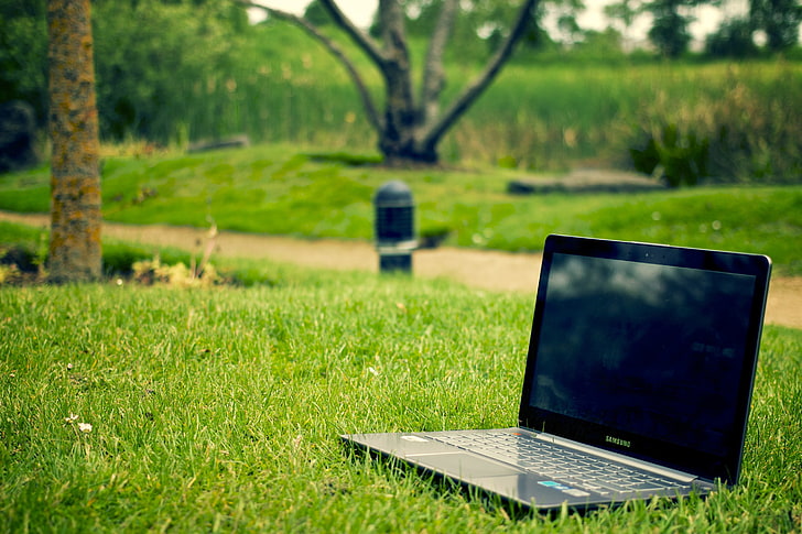 black laptop computer, laptop, samsung, grass, HD wallpaper