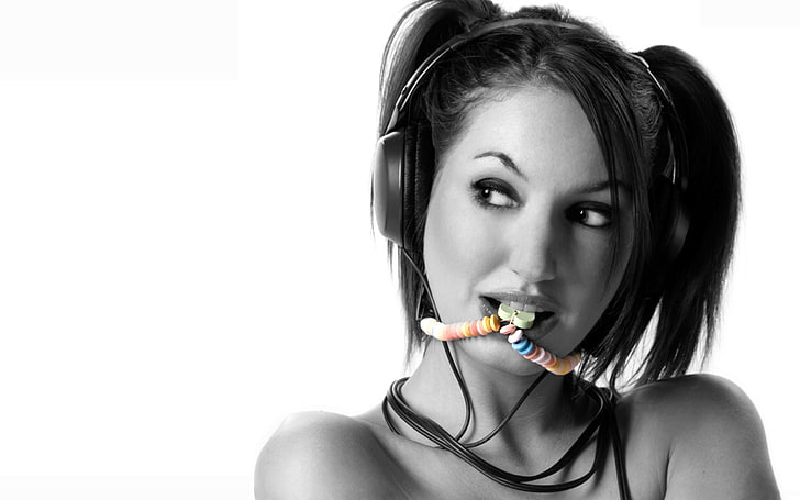 headphones, selective coloring, looking away, women, model, simple background, white background, HD wallpaper