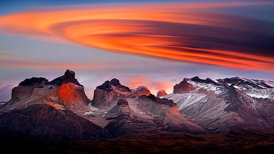 雰囲気、チリ、トレスデルパイネ、トレスデルパイネ国立公園、レンズ雲、形成、地平線、国立公園、山の風景、空、雲、夜明け、地質現象、日の出、山脈、山岳地形、山、 HDデスクトップの壁紙 HD wallpaper