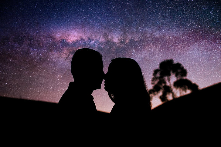 man and woman, couple, kiss, starry sky, love, tenderness, romance, HD wallpaper