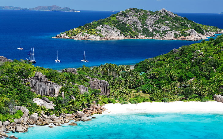 Seychelles Island Hopping Indian Ocean Green Mountains Coconut Trees Sandy Beaches Seabirds Hd Wallpaper 2880×1800, HD wallpaper