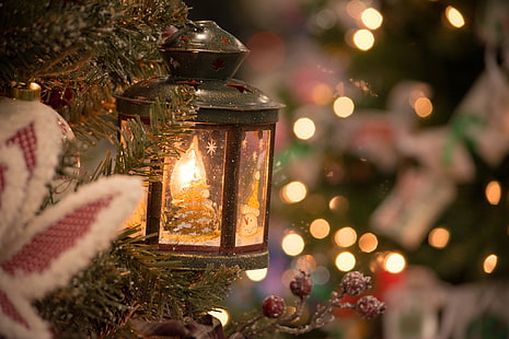black lantern lamp, decoration, branches, lights, holiday, tree, Christmas, lantern, New year, bokeh, HD wallpaper HD wallpaper