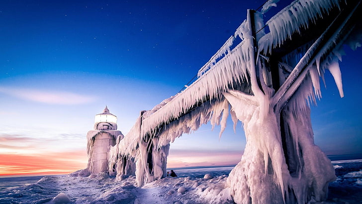 niebo, Sopel lodu, noc, St Joseph North Pier latarnia morska, nocne niebo, Michigan, jezioro, jezioro Michigan, mrożone, latarnia morska św., Tapety HD