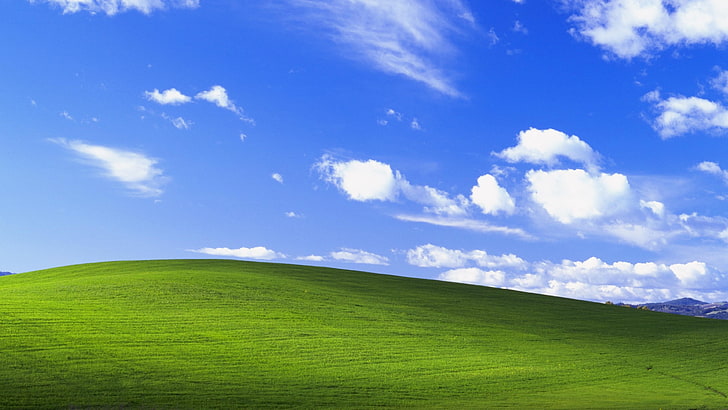 푸른 하늘, Windows XP, Microsoft Windows, 언덕 아래 그린 필드의 풍경 사진, HD 배경 화면