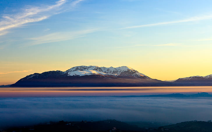 Мъглива планина, планина, мъглива, природа и пейзаж, HD тапет