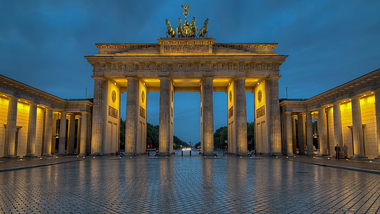 ブランデンブルク門、ブランデンブルク門、ベルリン、ドイツ、ヨーロッパ、ランドマーク、列、空、観光名所、新古典主義記念碑、記念碑、建築、夜、 HDデスクトップの壁紙 HD wallpaper