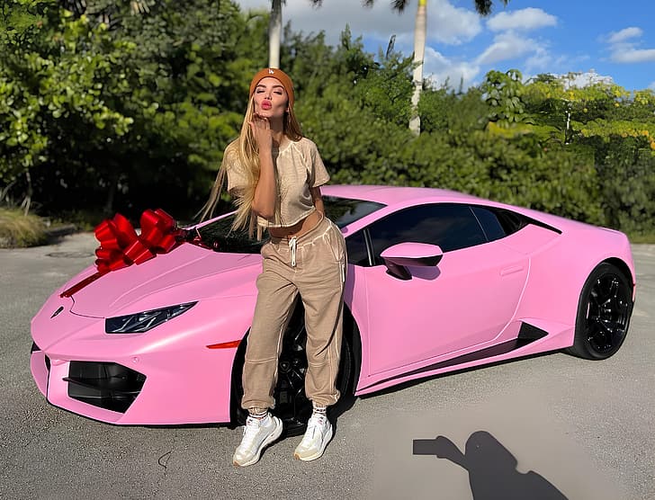 Aleska Genesis, Lamborghini Huracan, mobil pink, Mobil Keren, Barbie, wanita, pirang, Latinas, Wallpaper HD