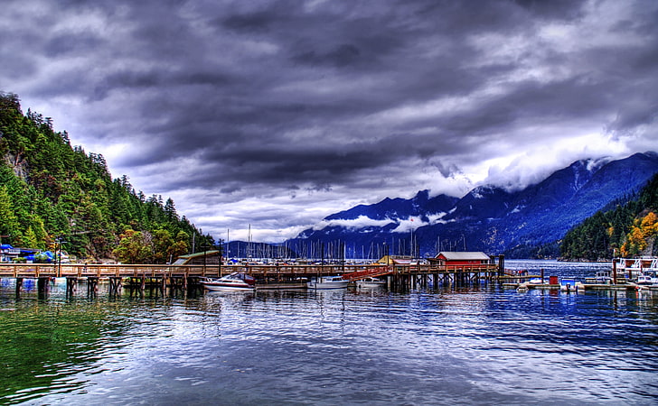British Colombia, Canada, body of water, Canada, British Columbia, Boats, Lake, Mountains, Pontoon, HD wallpaper