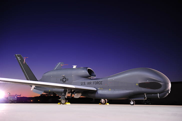 der Flugplatz, strategische, UAV, Intelligenz, Northrop Grumman, RQ-4, HD-Hintergrundbild