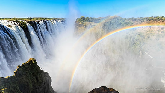 قوس قزح فوق شلالات فيكتوريا ، زيمبابوي ، إفريقيا، خلفية HD HD wallpaper