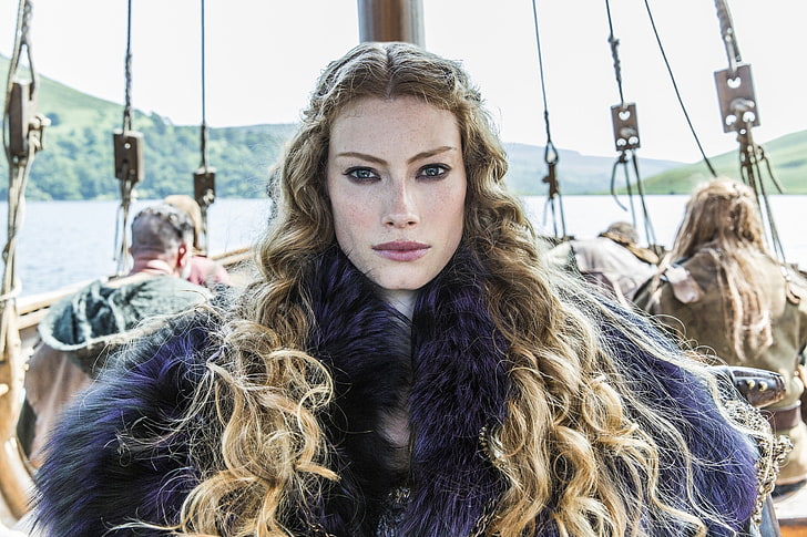 cabello castaño femenino, Alyssa Sutherland, Aslaug, Vikingos (serie de televisión), mujeres, Fondo de pantalla HD