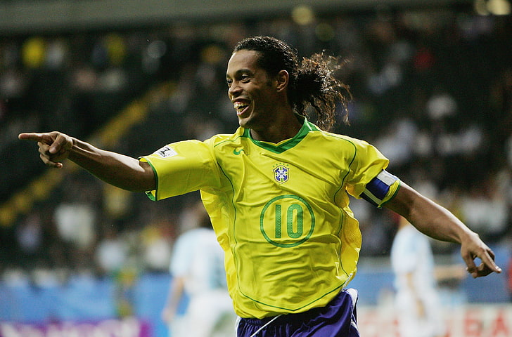 selektiv fokusering av manlig fotbollsspelare, fotboll, brasilien, barcelona, ​​Ronaldinho, soocer, HD tapet