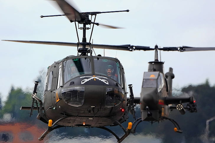 helikoptery, Bell UH-1, Huey Helicopter, Bell AH-1 SuperCobra, wojskowe, pojazd, Tapety HD