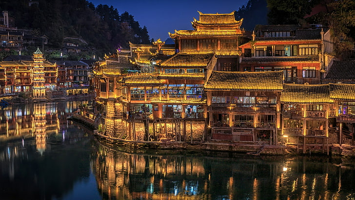 turism, stad, Asien, Kina, Hunan, Fenghuang, Phoenix antika stad, byggnad, stadsbild, kinesisk arkitektur, kväll, himmel, stad, natt, vatten, historisk plats, vattenväg, landmärke, HD tapet