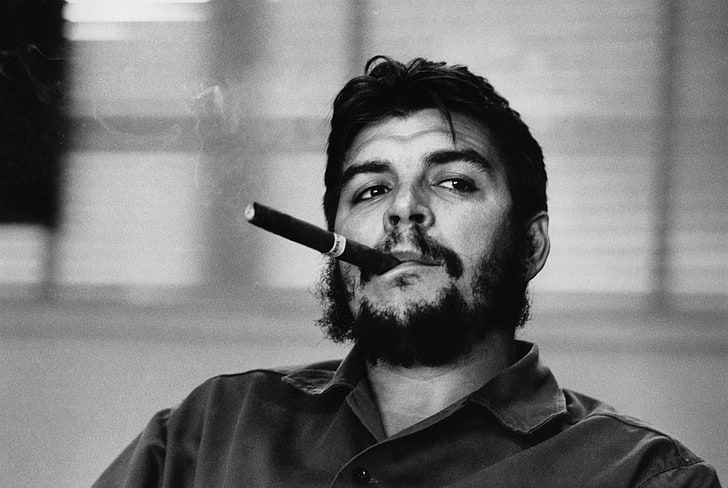 men's black polo shirt, Che Guevara, men, cigars, revolutionary, Cuba, Argentina, monochrome, HD wallpaper