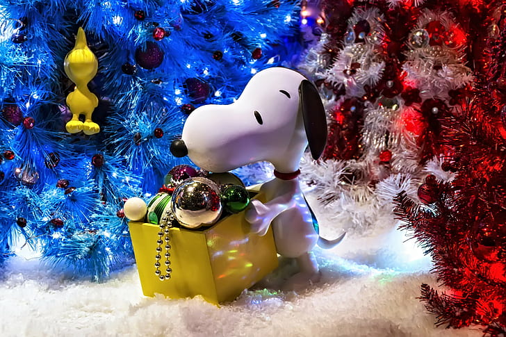 Tahun Baru Snoopy, snoopy dekorasi natal, pohon, mainan, dekorasi, ornamen, tahun baru, Snoopy, anjing, Wallpaper HD
