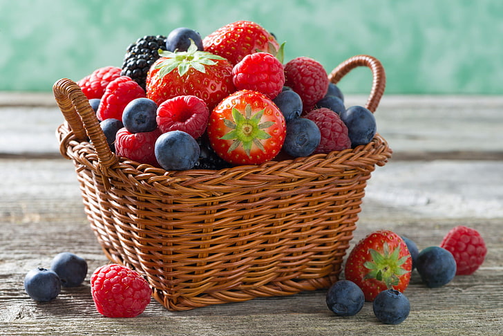 strawberries and blueberries, berries, raspberry, basket, strawberry, blueberries, HD wallpaper