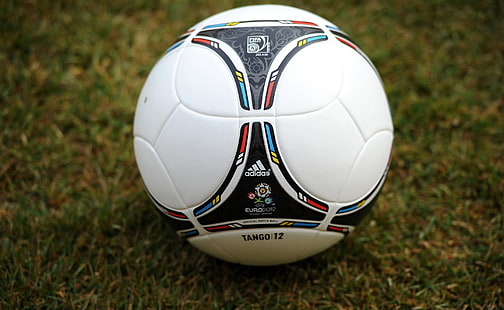 Футболна топка Tango 12, бяла и черна Tango 12 футболна топка, Спорт, Футбол, Футбол, Топка, Adidas, УЕФА, 2012, футболна топка, танго, танго 12, УЕФА Евро 2012, HD тапет HD wallpaper