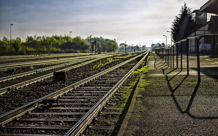 Eisenbahn, Moos, Sonnenlicht, Bahnhof, HD-Hintergrundbild
