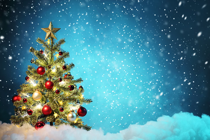 зелено коледно дърво, звезди, сняг, украса, дърво, Нова година, коледна украса, коледно дърво, весела Коледа, коледни декорации, украшение, светлинни топки, леки топки, HD тапет