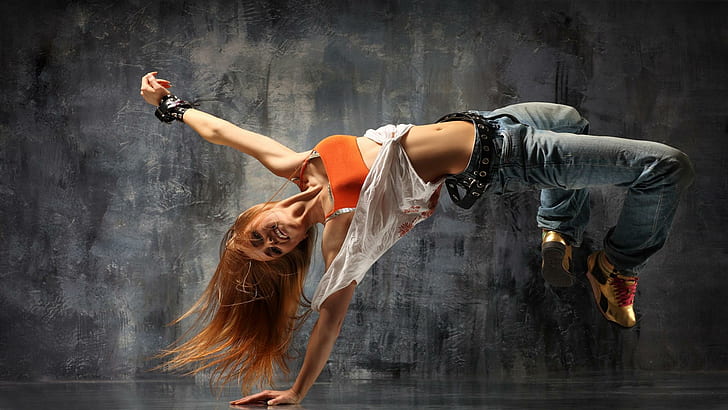 Tanzmädchen, Frau in der orange und weißen Bluse tanzen Foto, Tanz, Mädchen, HD-Hintergrundbild