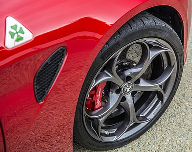 Alfa Romeo Giulia Quadrifoglio, 2018 alfa giulia quadrifoglio, mobil, Wallpaper HD HD wallpaper