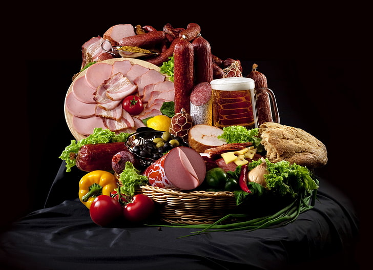slice of ham and vegetables, meat, sausage, vegetables, still life, HD wallpaper