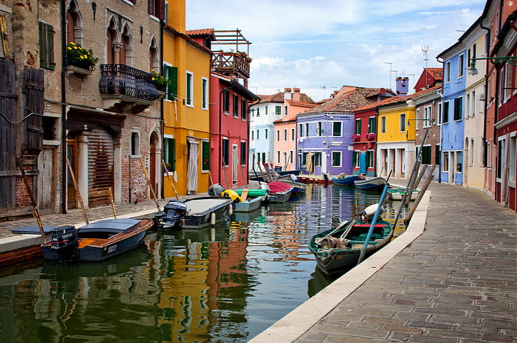 Venecia en Italia, Italia, cielo, casa, Venecia, isla de Burano, barcos de canal, Fondo de pantalla HD