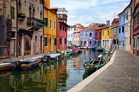 イタリア、イタリア、空、家、ヴェネツィア、ブラーノ島、運河ボートのヴェネツィア、 HDデスクトップの壁紙 HD wallpaper