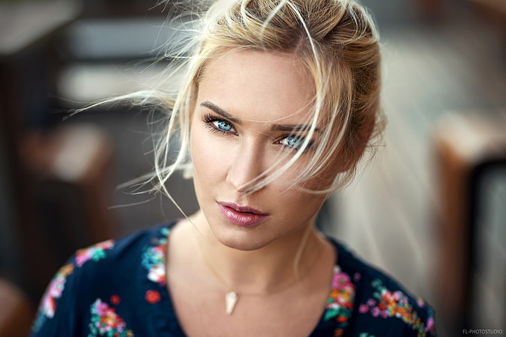 Lods Franck, Eva Mikulski, Frauen, Model, Gesicht, Blick auf Betrachter, blaue Augen, Blondine, Schärfentiefe, HD-Hintergrundbild