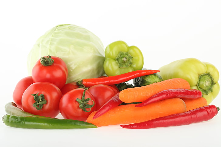 tomato, bell pepper, carrots and chili, etables, bunch, carrots, tomatoes, peppers, cabbage, white background, HD wallpaper