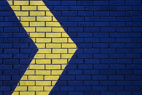 gul och blå tegelvägg, vägg, tegel, pil, blå, gul, pekare, riktning, HD tapet HD wallpaper