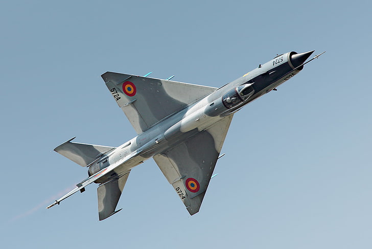 бял боен самолет, самолет, авиосион, Микоян-Гуревич МиГ-21, HD тапет