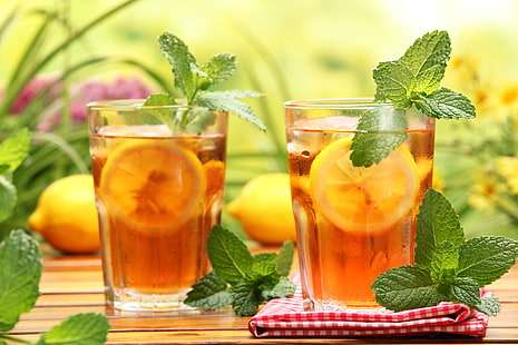 dua gelas minum yang jelas, meja, lemon, teh, gelas, minum, mint, serbet, es teh, gelas berkabut, Wallpaper HD HD wallpaper
