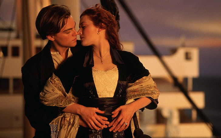 Titanic scene, Titanic, Kate Winslet, lovers, Leonardo DiCaprio, HD wallpaper
