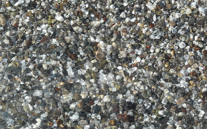 pebble lot, stones, water, reflections, pebbles, HD wallpaper