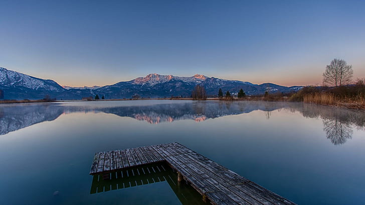 山、湖、木、朝を反映して、静かな風景、山、湖、木、朝を反映して、静かな風景、 HDデスクトップの壁紙