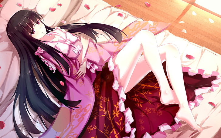 personnage d'anime féminin portant une robe violette, Touhou, Houraisan Kaguya, cheveux noirs, cheveux longs, vêtements japonais, pieds nus, yeux rouges, anime, anime girls, Fond d'écran HD
