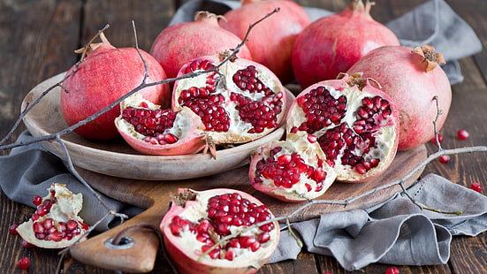 pomegranate fruits, fruit, pomegranate, food, HD wallpaper HD wallpaper