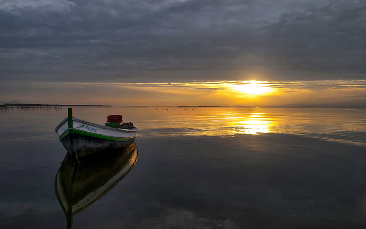 white and green wooden canoe, boat, decline, sun, disk, evening, silence, HD wallpaper
