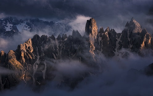 Landschaft, Natur, Berge, Sonnenuntergang, Nebel, Wolken, schneebedeckte Spitze, Gipfel, Sonnenlicht, HD-Hintergrundbild HD wallpaper