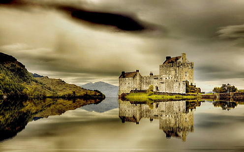 Paisaje majestuoso, castillo, eilean donan, escocia, día gris, ciudad, naturaleza y paisajes, Fondo de pantalla HD HD wallpaper
