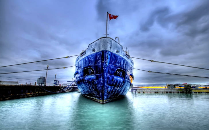 The Blue Boat, ship, boat, dock, flag, boats, HD wallpaper