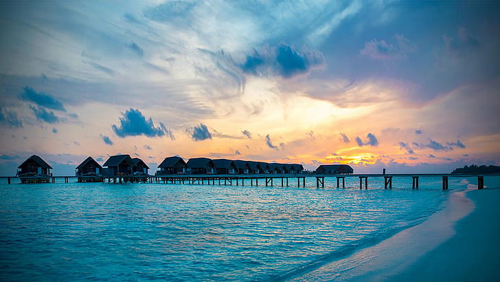 Maldive Cocoa Private Island Resort Bungalows Case su una barriera corallina con acqua turchese Sandpit Hd Risoluzione 1920 × 1080, Sfondo HD