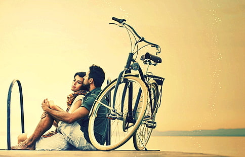 двойка, жени, мъже, прегръдка, любов, емоция, велосипед, HD тапет HD wallpaper