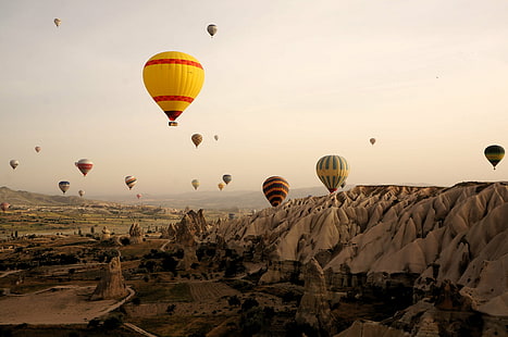 balon udara panas di langit, cappadocia, cappadocia, Cappadocia, balon udara panas, di langit, flickr, kalkun, goreme, nex, Balon Udara panas, nevsehir, terbang, petualangan, anatolia, tufa, panas - Suhu, perjalanan, langit, udara Kendaraan, pemandangan, kalkun - Timur Tengah, keranjang, Wallpaper HD HD wallpaper