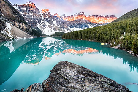 Canada, Moraine Lake, mountains, forest, 4K, Banff, HD wallpaper HD wallpaper