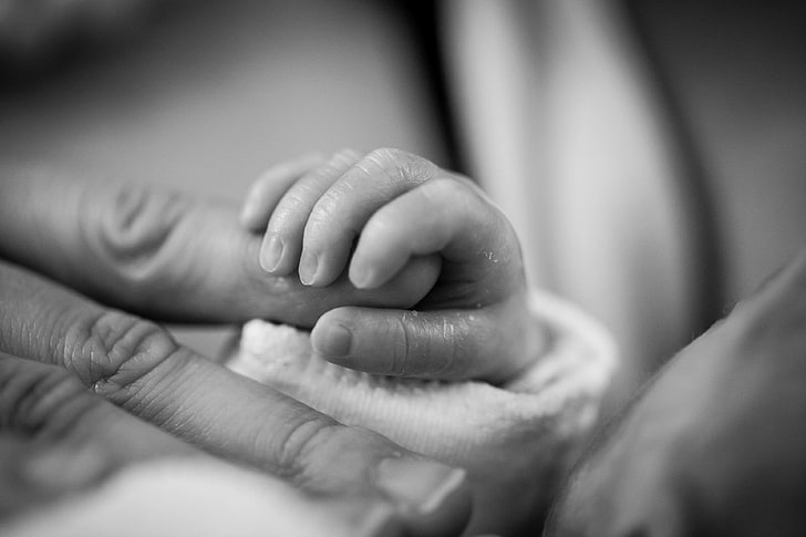 affection, baby, birth, black and white, blur, child, close up, daughter, hand, hold, holding, infant, life, love, macro, newborn, skin, small, tender, touch, woman, HD wallpaper