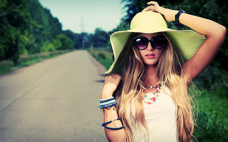 hatt, solglasögon, händer på huvudet, armband, halsband, kvinnor, väg, blondin, HD tapet